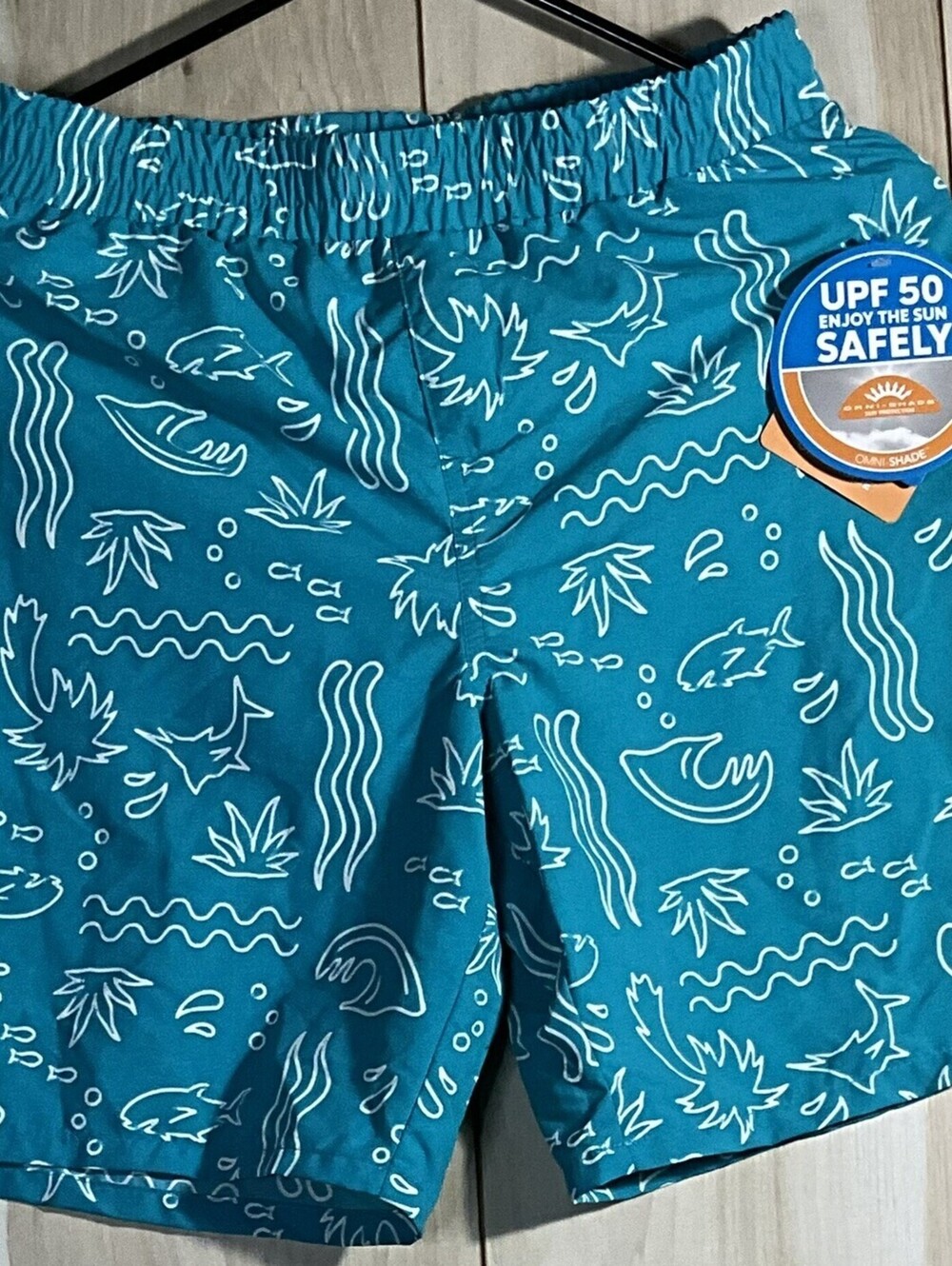 NWT Columbia swim shorts, Youth L, elastic waist, lining, nylon, blue